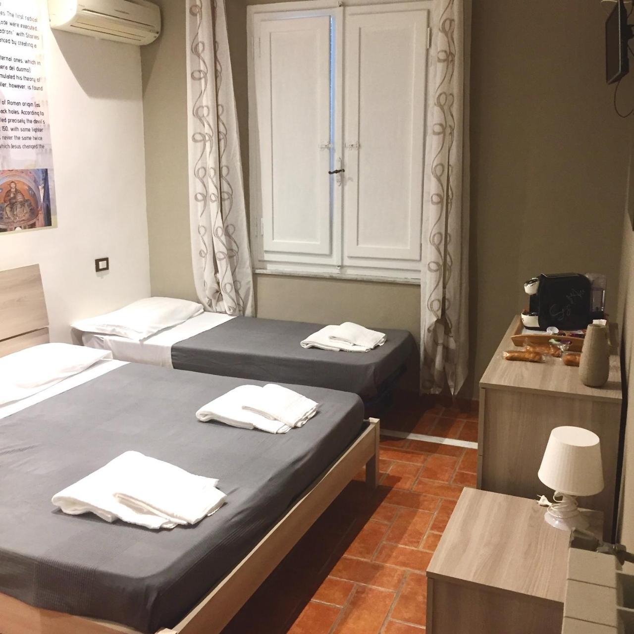5 Keys Bed & Breakfast Pisa Exterior photo