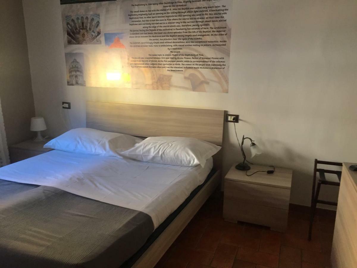 5 Keys Bed & Breakfast Pisa Exterior photo
